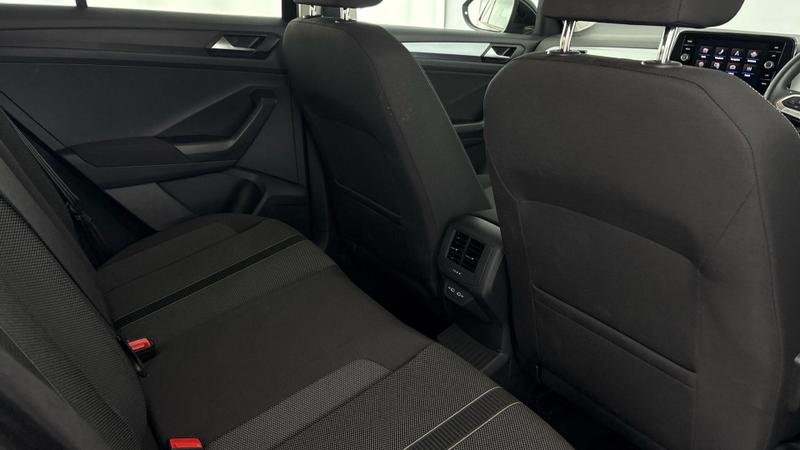 Used Volkswagen T-Roc 2025 for sale - 75604520: Photo 28