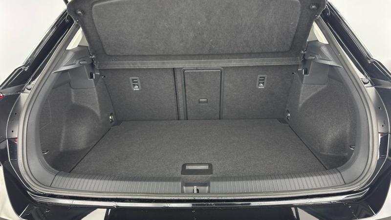 Used Volkswagen T-Roc 2025 for sale - 75604520: Photo 30