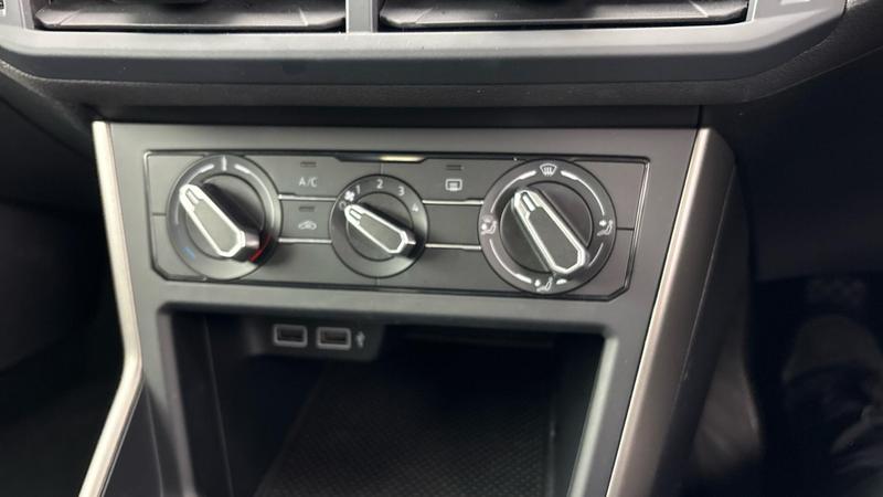 Used Volkswagen Polo 2020 for sale - 76791419: Photo 25