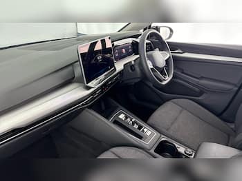 Used Volkswagen Golf 2025 for sale - 79650131: Photo
