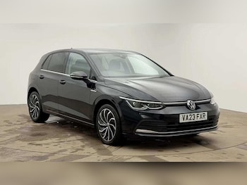 Used Volkswagen Golf 2023 for sale - 77506380: Photo