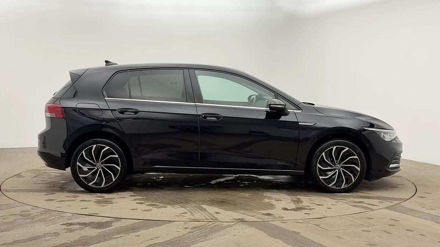 Used Volkswagen Golf 2023 for sale - 77506380: Photo 4