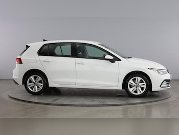 Used Volkswagen Golf 2021 for sale - 76131587: Photo