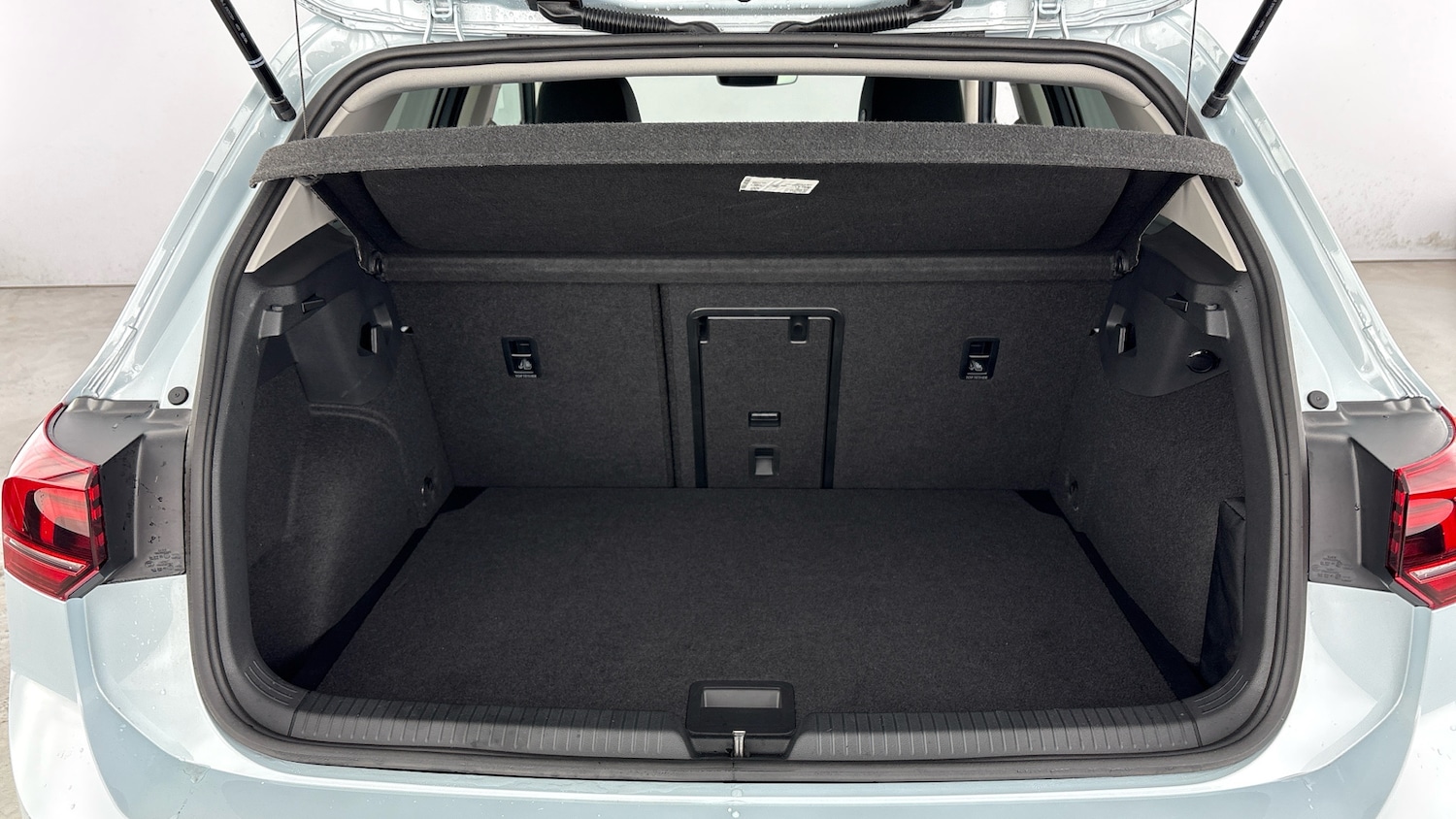 Used Volkswagen Golf 2025 for sale - 78165889: Photo 30