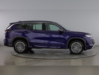 Used Volkswagen Touran 2025 for sale - 77506350: Photo