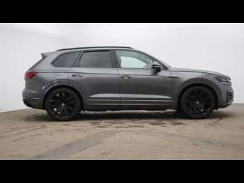 Used Volkswagen Touareg 2022 for sale - 74685636: Photo