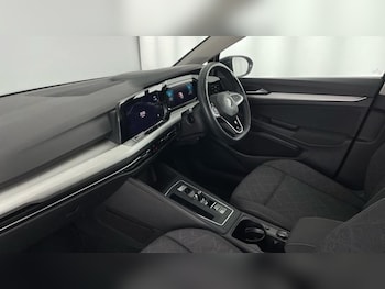 Used Volkswagen Golf 2020 for sale - 75779009: Photo