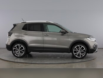 Used Volkswagen T-Cross 2021 for sale - 77888771: Photo