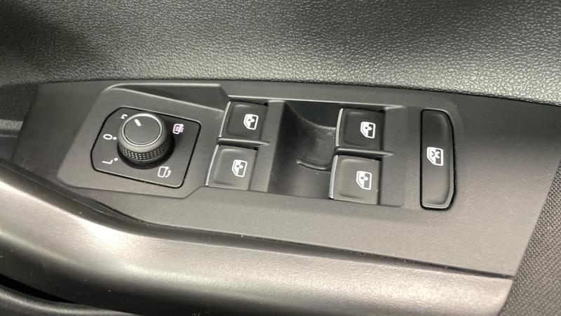Used Volkswagen Taigo 2022 for sale - 76028122: Photo 19