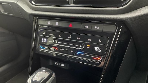 Used Volkswagen T-Roc 2023 for sale - 75529592: Photo 22