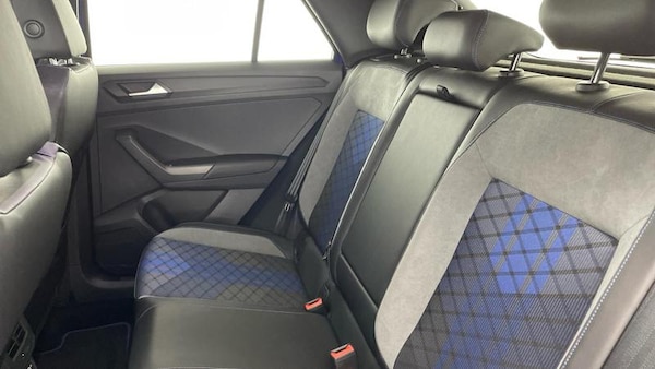 Used Volkswagen T-Roc 2023 for sale - 75529592: Photo 32