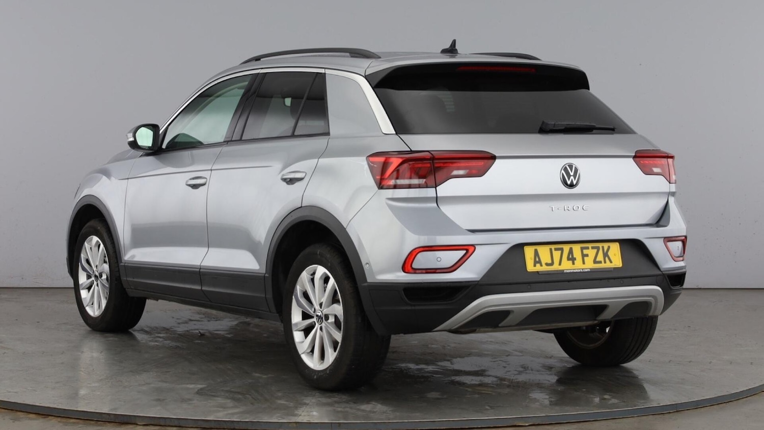 Used Volkswagen T-Roc 2025 for sale - 77602691: Photo 3