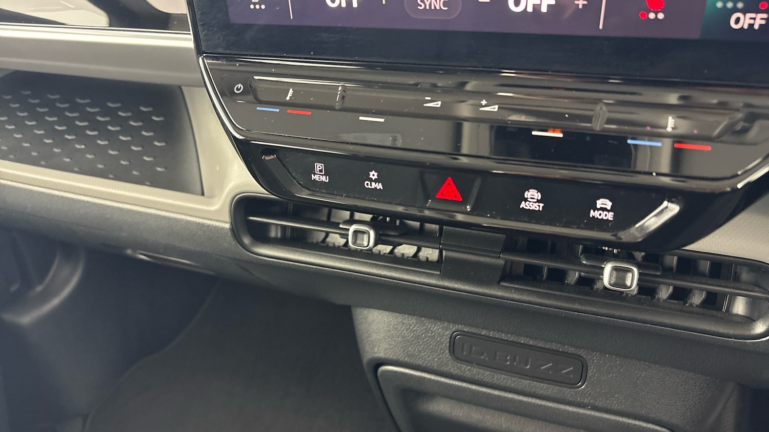 Used Volkswagen ID.Buzz 2024 for sale - 78091237: Photo 16