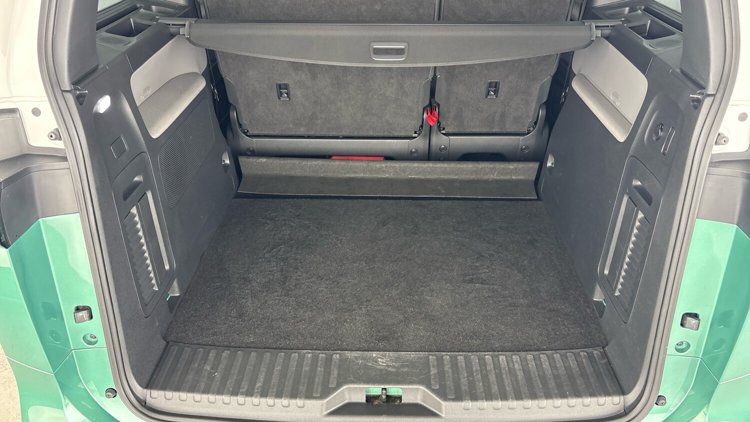 Used Volkswagen ID.Buzz 2024 for sale - 78091237: Photo 31