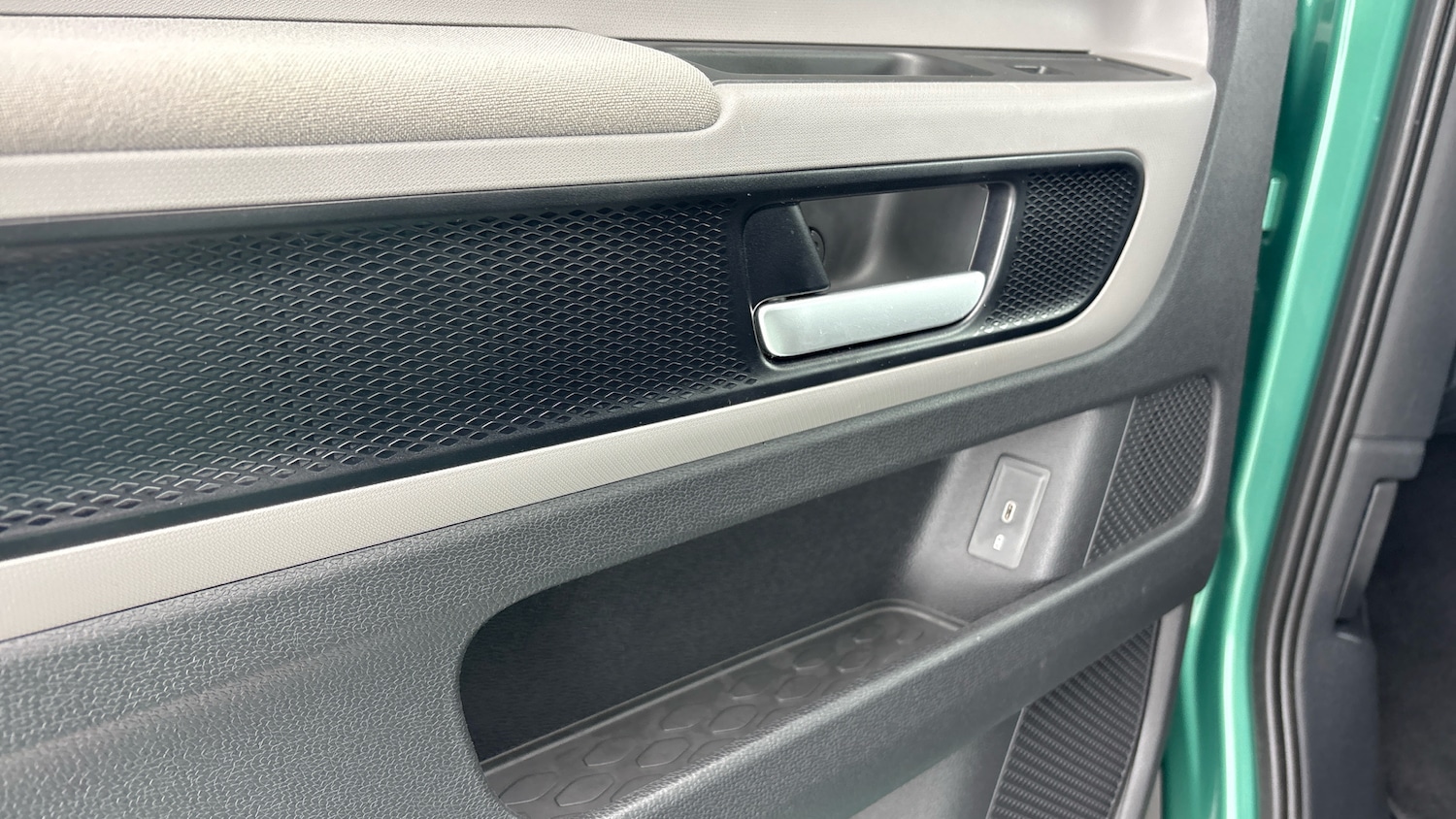 Used Volkswagen ID.Buzz 2024 for sale - 78091237: Photo 35