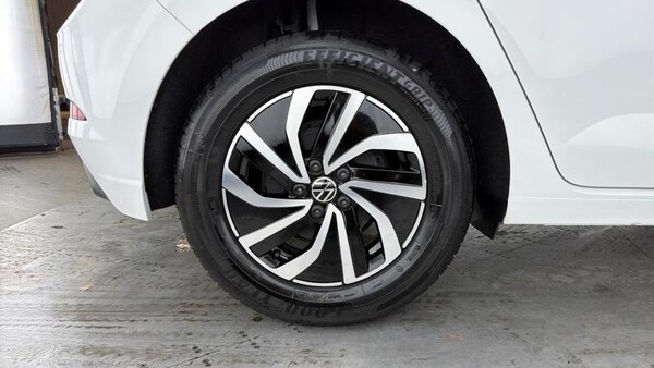 Used Volkswagen Polo 2023 for sale - 76131440: Photo 29