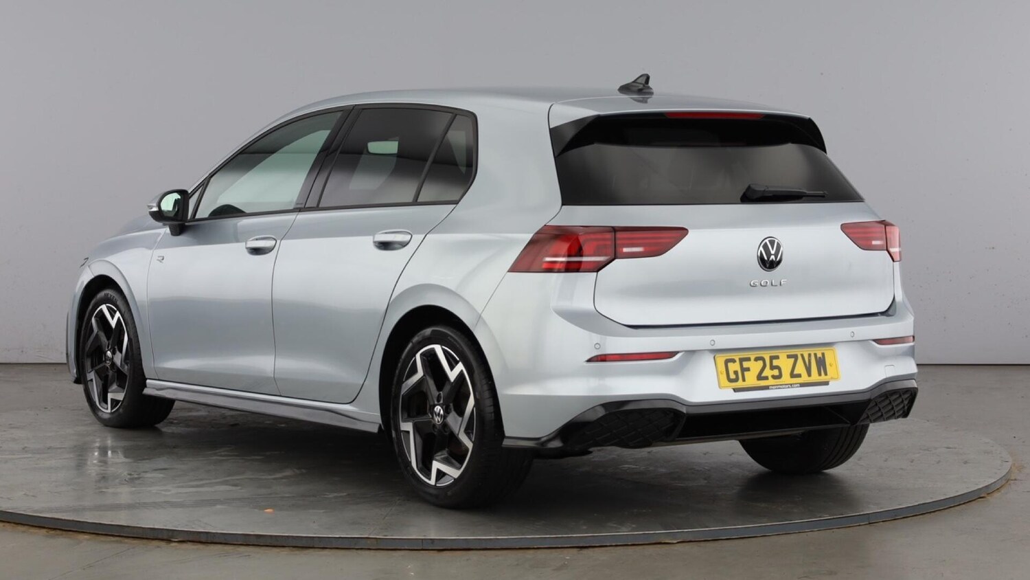 Used Volkswagen Golf 2025 for sale - 77602654: Photo 3