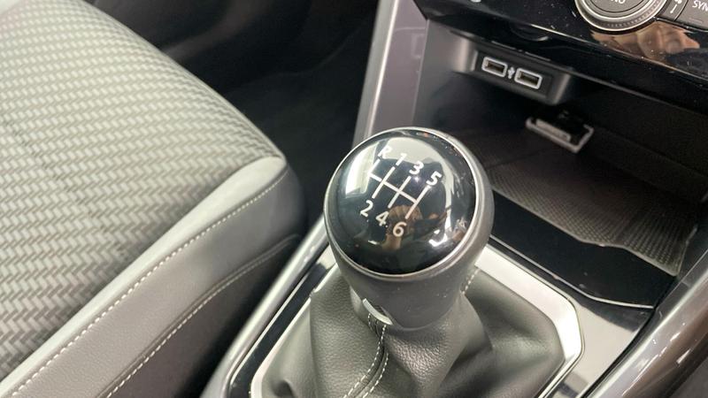 Used Volkswagen T-Roc 2020 for sale - 77187069: Photo 7