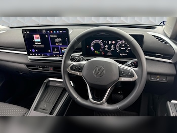 Used Volkswagen T-Roc 2026 for sale - 78826402: Photo
