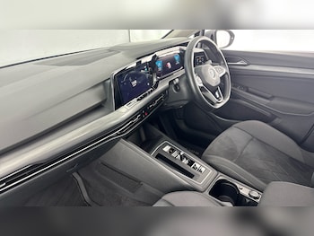 Used Volkswagen Golf 2021 for sale - 79283600: Photo