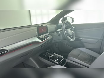 Used Volkswagen ID.4 2023 for sale - 79111796: Photo