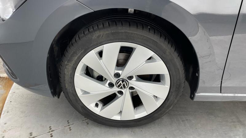 Used Volkswagen Golf 2024 for sale - 75945187: Photo 26