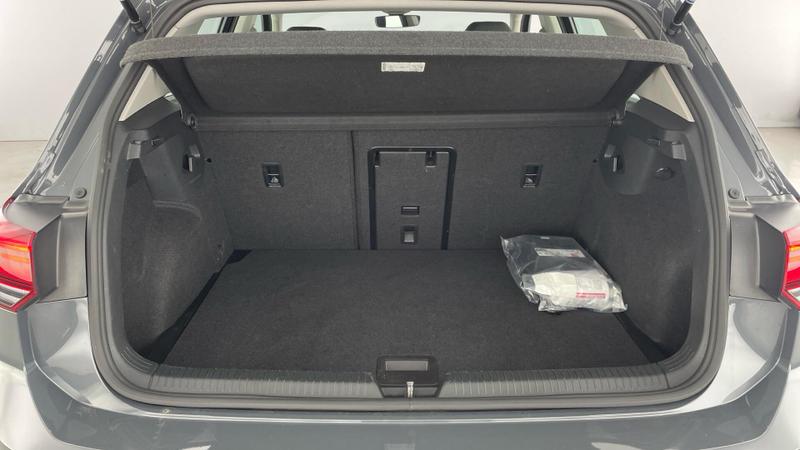 Used Volkswagen Golf 2024 for sale - 75945187: Photo 30