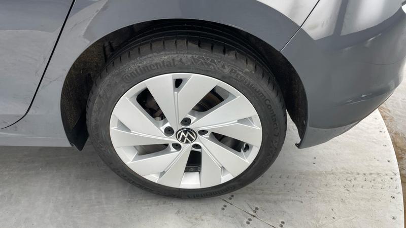 Used Volkswagen Golf 2024 for sale - 75945187: Photo 33