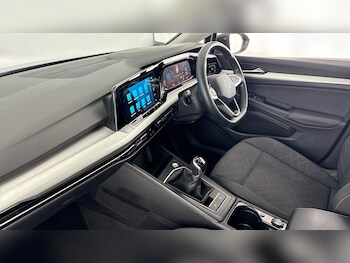 Used Volkswagen Golf 2024 for sale - 78424173: Photo