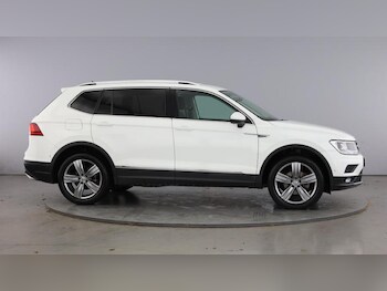 Used Volkswagen Tiguan Allspace 2021 for sale - 76908647: Photo