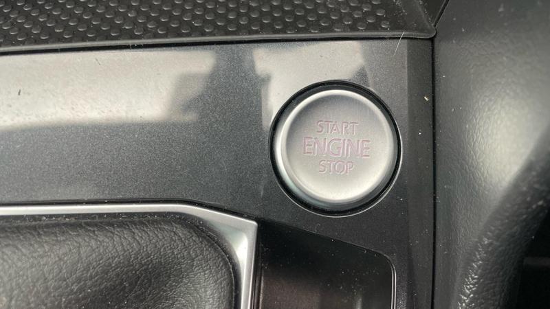 Used Volkswagen Tiguan 2023 for sale - 75985248: Photo 17