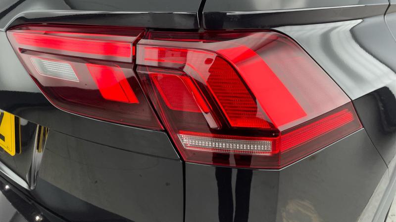 Used Volkswagen Tiguan 2023 for sale - 75985248: Photo 29