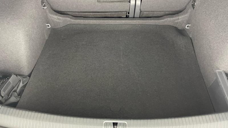 Used Volkswagen Tiguan 2023 for sale - 75985248: Photo 31