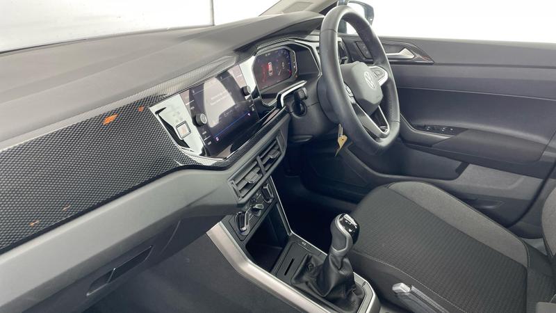 Used Volkswagen Polo 2022 for sale - 76332598: Photo 2