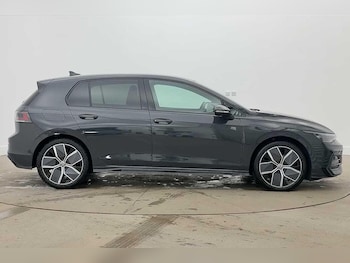 Used Volkswagen Golf 2025 for sale - 78540922: Photo