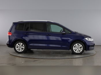 Used Volkswagen Touran 2021 for sale - 78791751: Photo