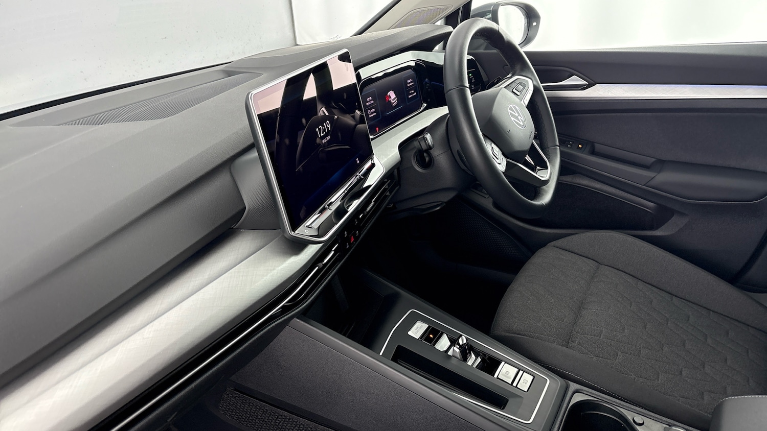 Used Volkswagen Golf 2025 for sale - 77506212: Photo 2