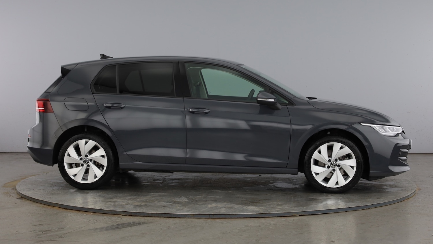 Used Volkswagen Golf 2025 for sale - 77506212: Photo 4