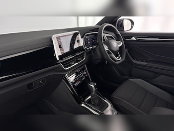 Used Volkswagen T-Roc 2026 for sale - 78496342: Photo