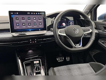 Used Volkswagen Golf 2025 for sale - 78540921: Photo
