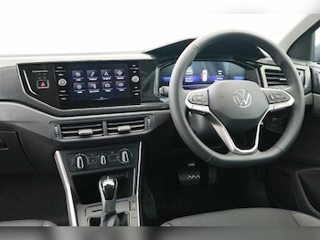 Used Volkswagen Polo 2024 for sale - 76046500: Photo 2