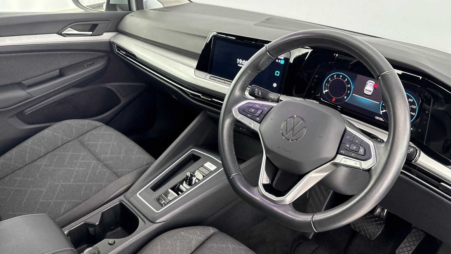 Used Volkswagen Golf 2023 for sale - 77602546: Photo 6