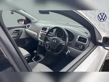 Used Volkswagen Polo 2017 for sale - 78424181: Photo