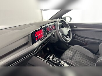 Used Volkswagen Golf 2024 for sale - 78540923: Photo