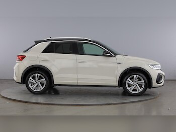 Used Volkswagen T-Roc 2023 for sale - 78896071: Photo