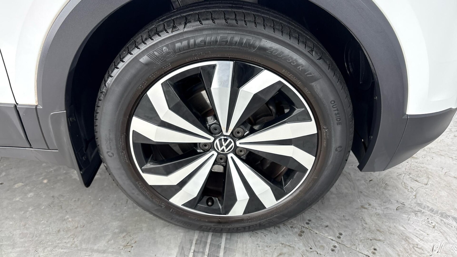 Used Volkswagen T-Cross 2023 for sale - 77515808: Photo 5