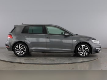 Used Volkswagen Golf 2020 for sale - 76362984: Photo