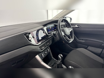 Used Volkswagen Polo 2024 for sale - 78435892: Photo