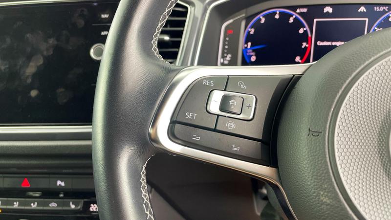 Used Volkswagen T-Roc 2020 for sale - 76519735: Photo 25