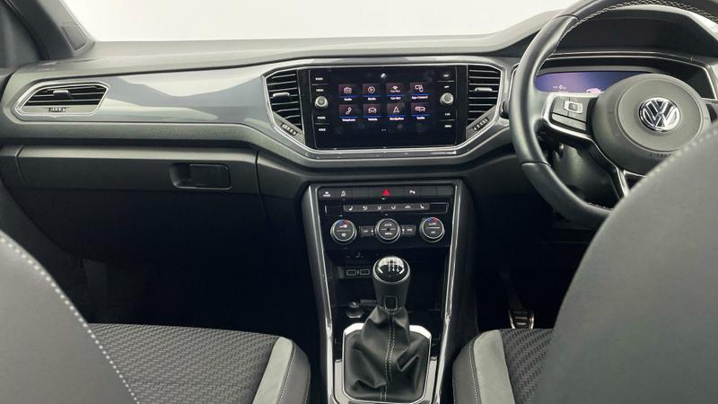 Used Volkswagen T-Roc 2020 for sale - 76519735: Photo 30